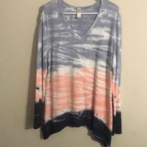 Spring like colors long sleeve shirt. It has been worn once. Great condition.